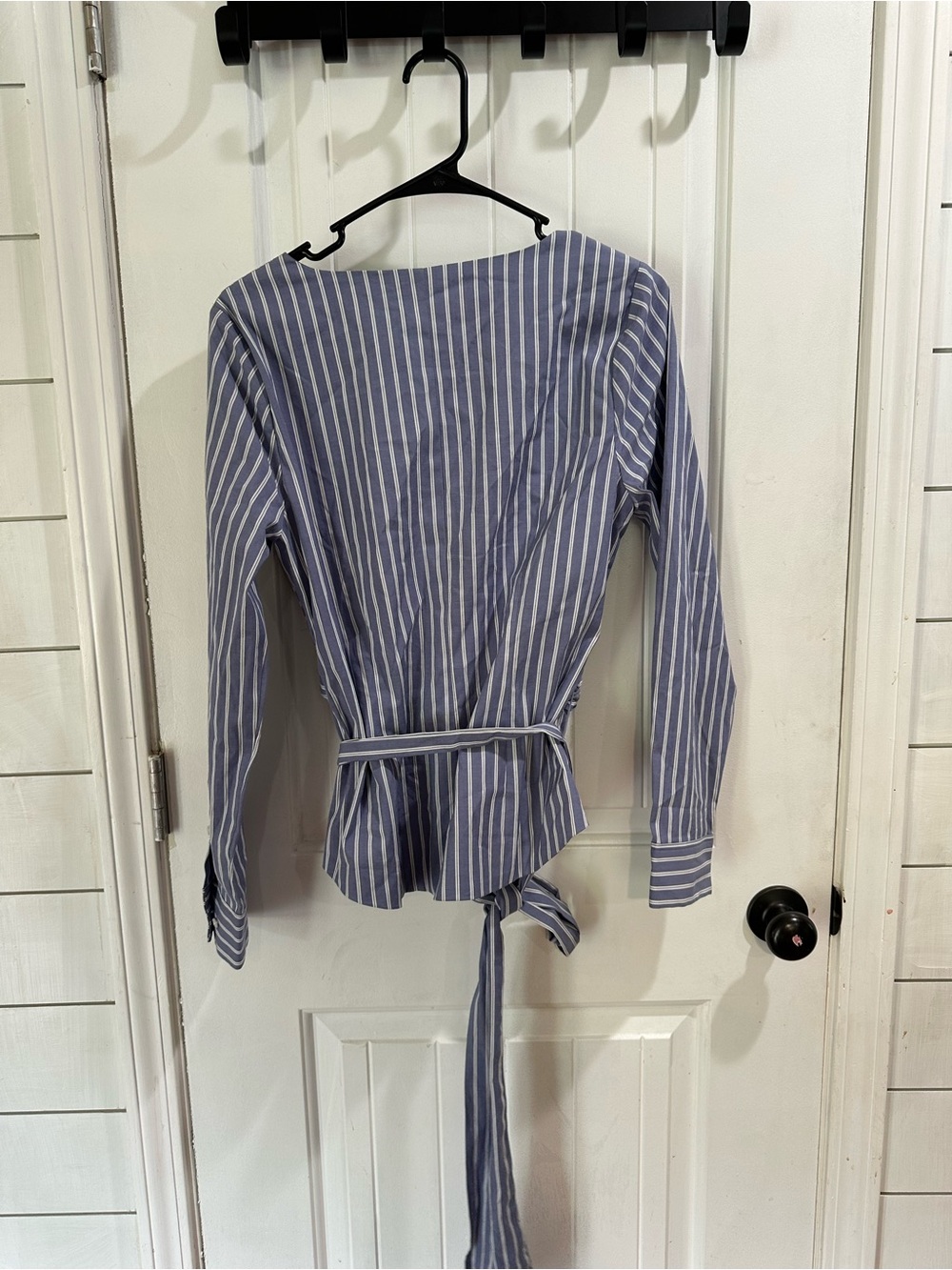 White House Black Market 10 Blue Stripe Twist Front Tie-Waist Blouse - Picture 6 of 6